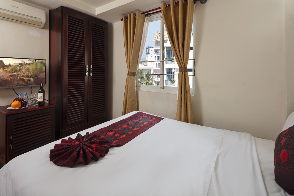 standard-city-view-room_0217191904